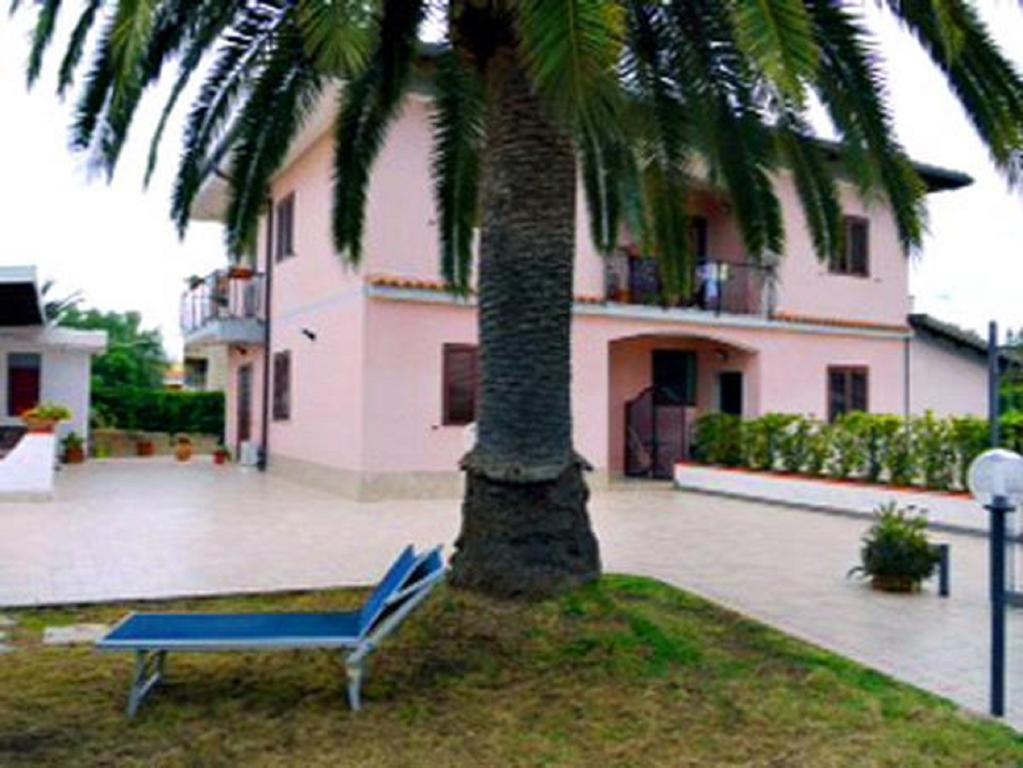 B&B Villa Pegaso Fontane Bianche Exterior photo
